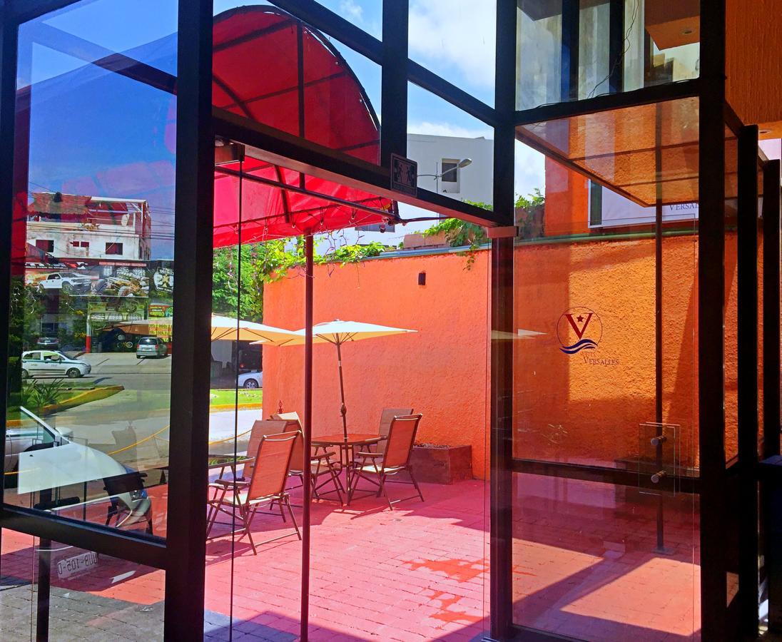 Hotel Versalles Suites Cancún Exteriör bild