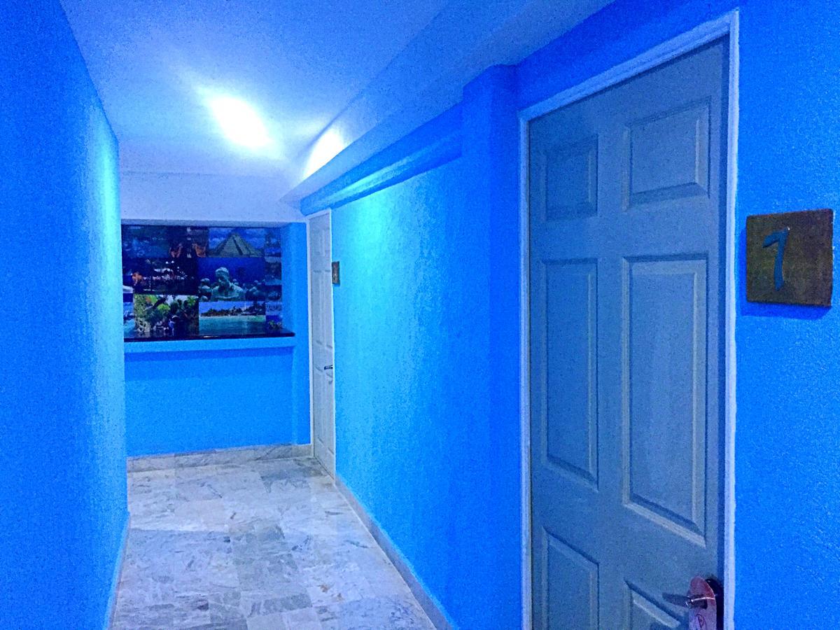 Hotel Versalles Suites Cancún Exteriör bild